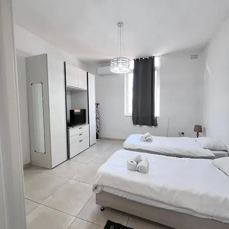 Sunshine Court Apartment No 3 Sliema Extérieur photo
