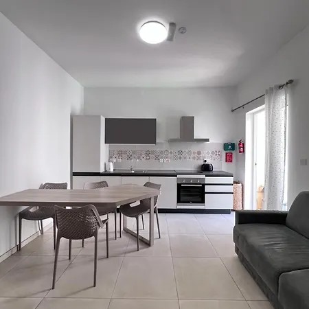 Sunshine Court Apartment No 3 Sliema Extérieur photo