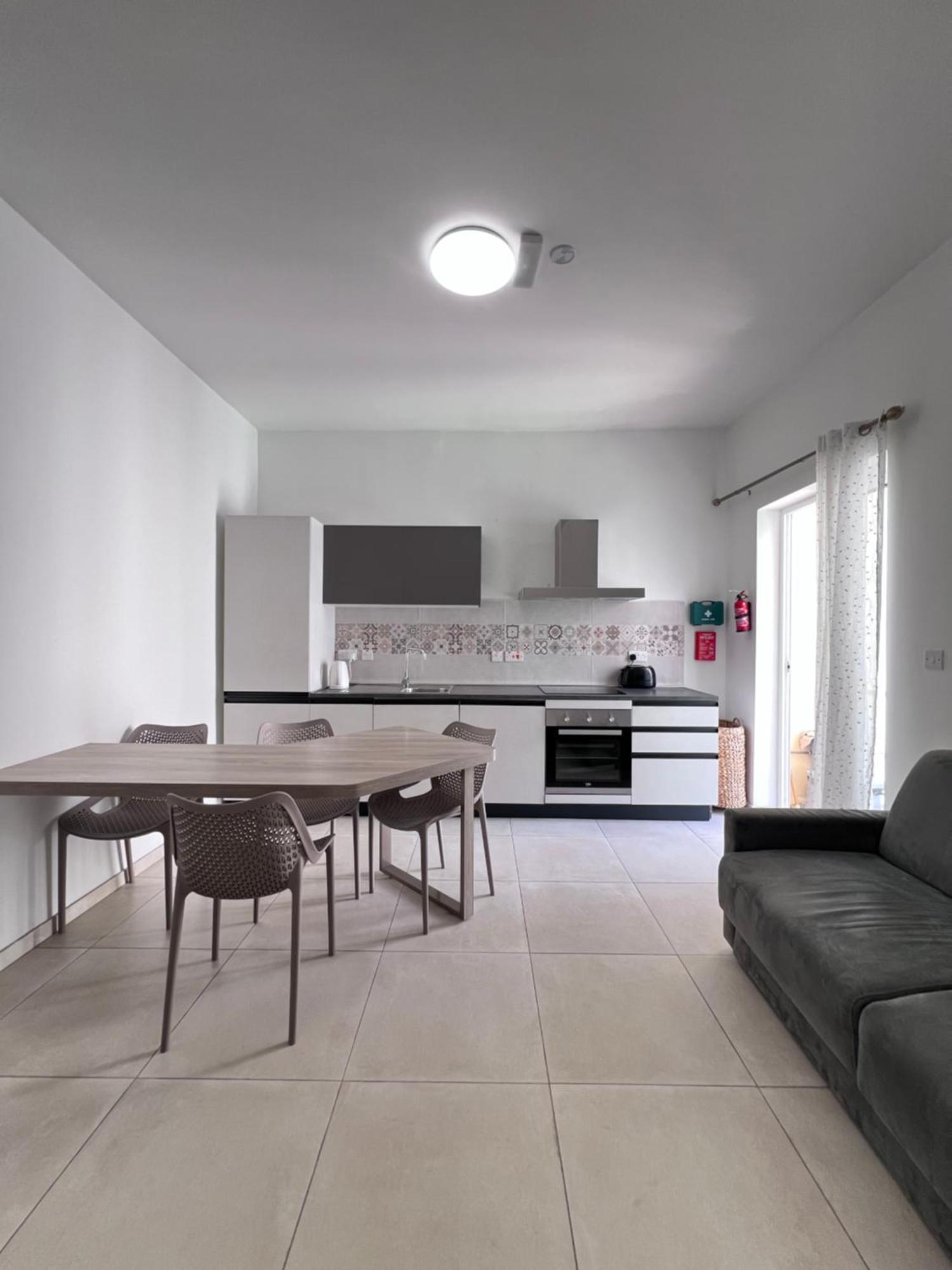 Sunshine Court No 3 Sliema